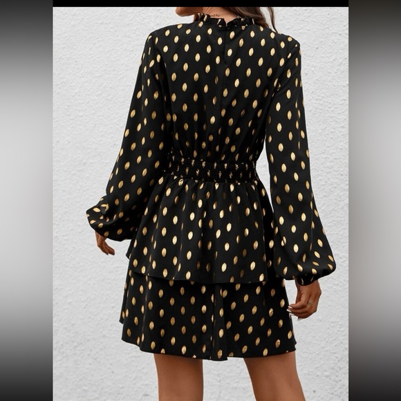 Luxe layered ruffle hem high waist mini dress - Picture 2 of 4